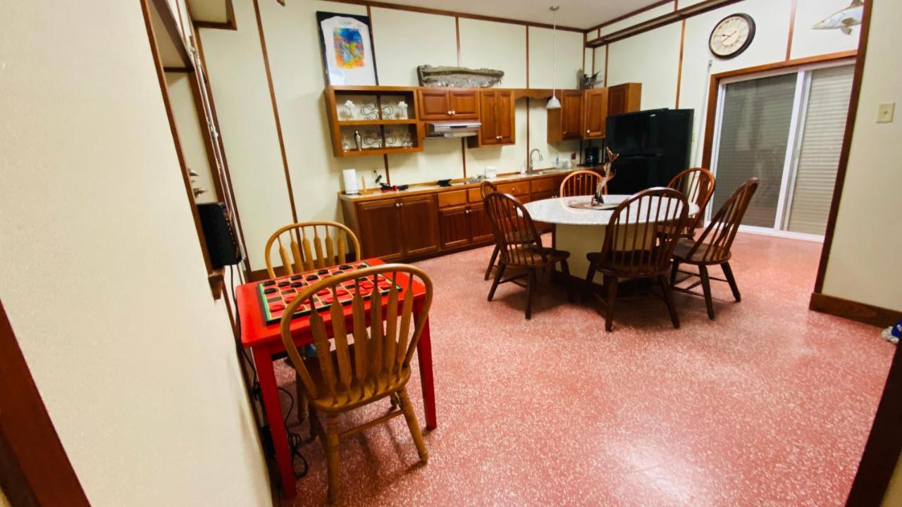 Resort Lodging At Venice Marina W/ Wifi + Private Dock Екстер'єр фото